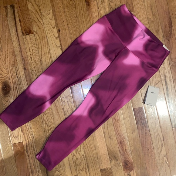 Nike Yoga Luxe Legging - Picture 7 of 13